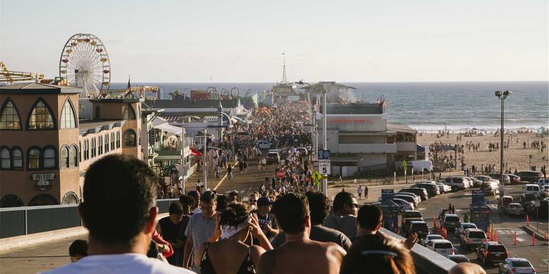 从复古设计到工业美学：中国设计博物馆如何通过策展构建文化叙事